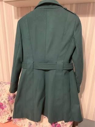 Елегантно дамско палто