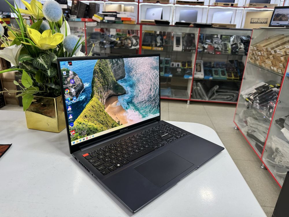 Asus vivobook 3k tiniq ekran i9-11900H gameriski RTX 3050 videokartali