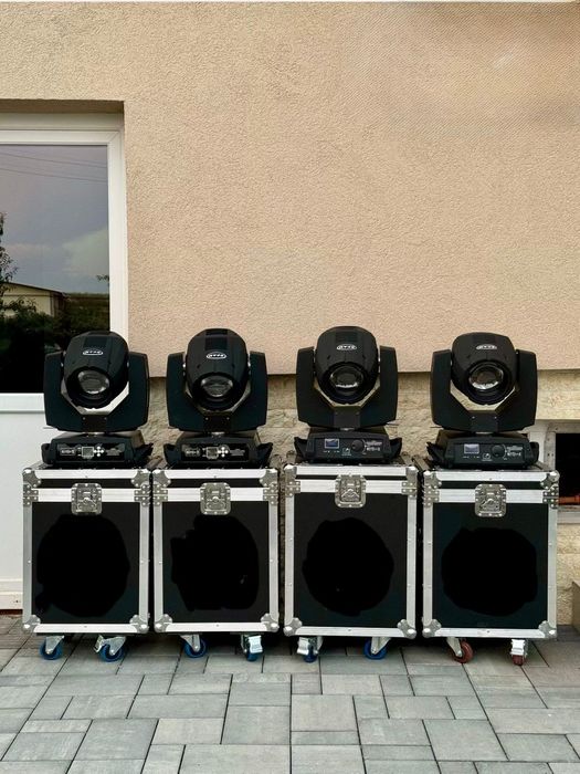 Beam R7 cu tot cu cutii