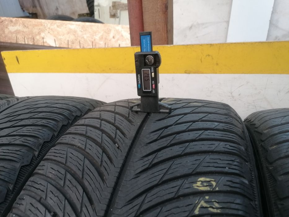 255/40/20 4*Michelin iarna dot 3518. 101w  5,32mm
