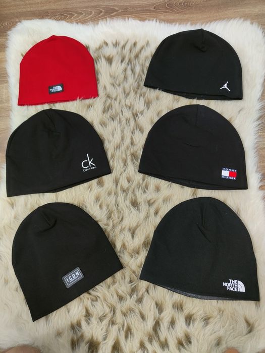 Căciulă Bumbac Fes Hugo Fes TOMMY Fes CK Fes Jordan  Fes Nike Fes Icon