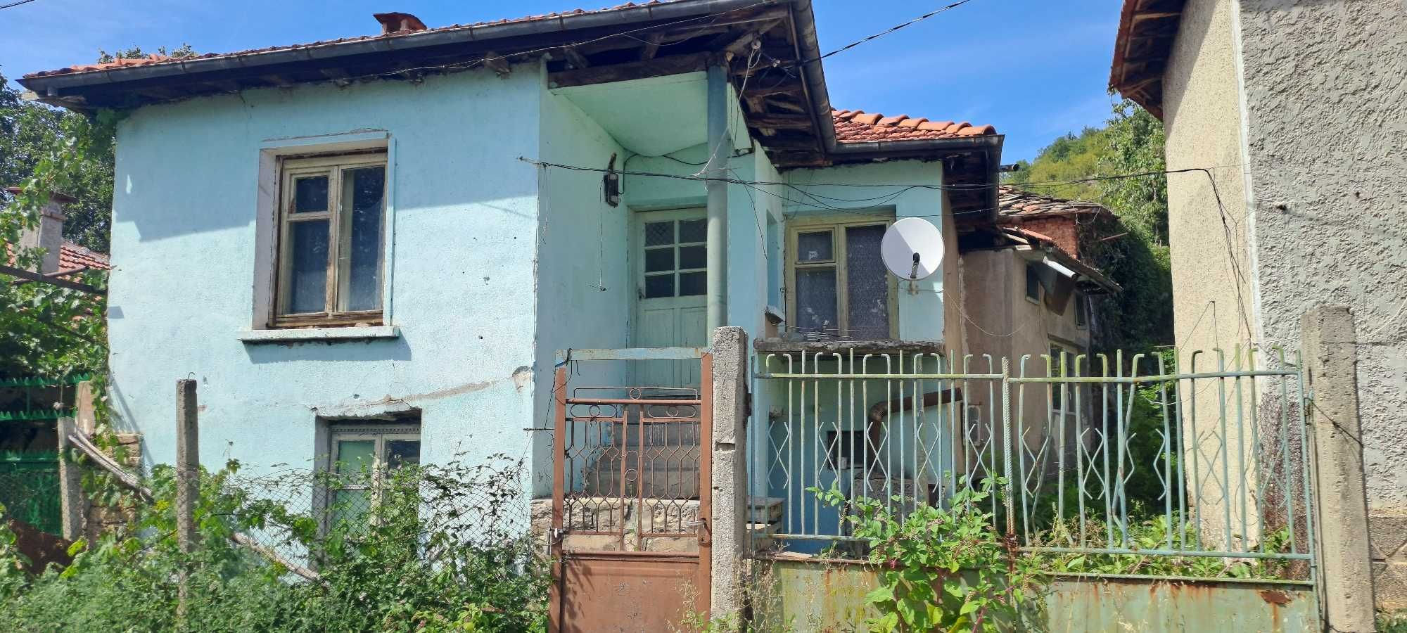 Продавам Къща в с.Дамяново