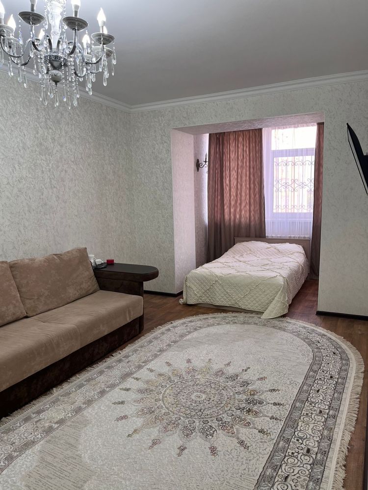 Сдам на длит срок 1к кв  за гипер Дина