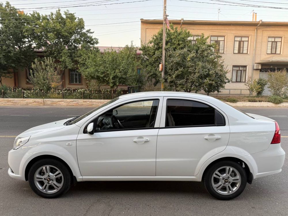 Chevrolet Nexia 3