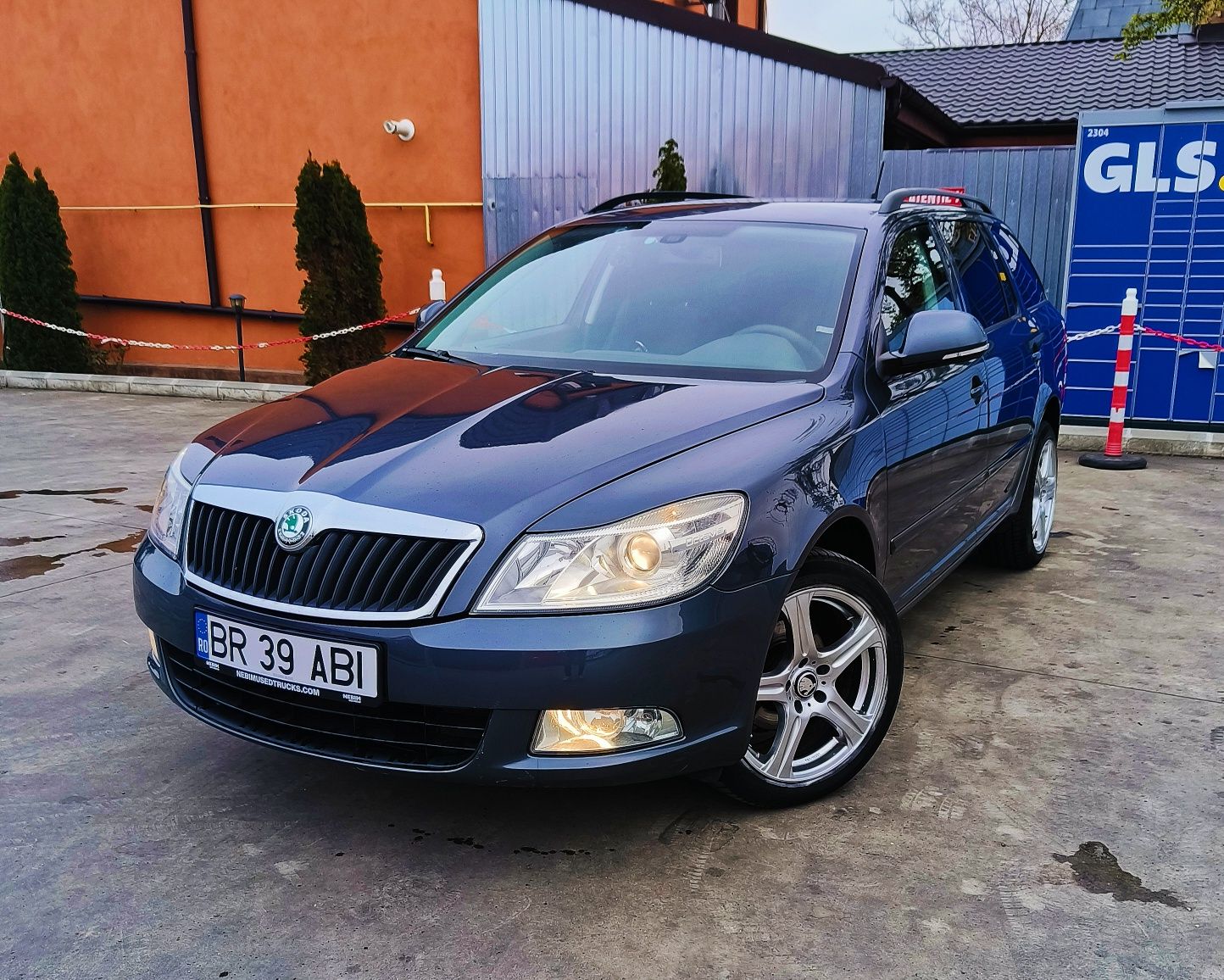 Vand/schimb Skoda octavia 2 facelift, 4x4, break, pachet drumuri grele