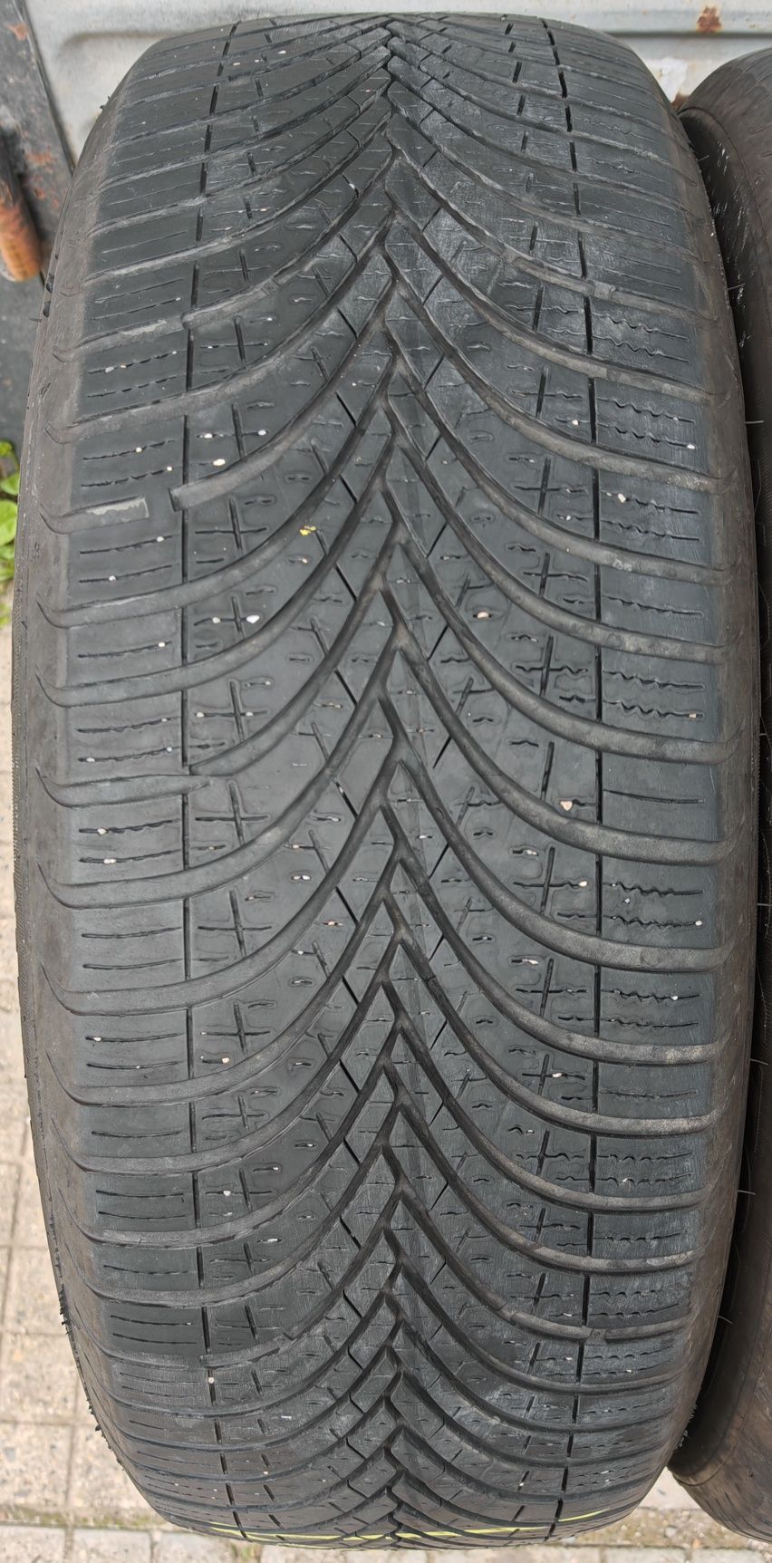 205 60 16 - Debica Navigator 3