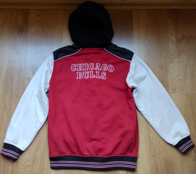 NBA / Chicago Bulls - детски суичър с качулка