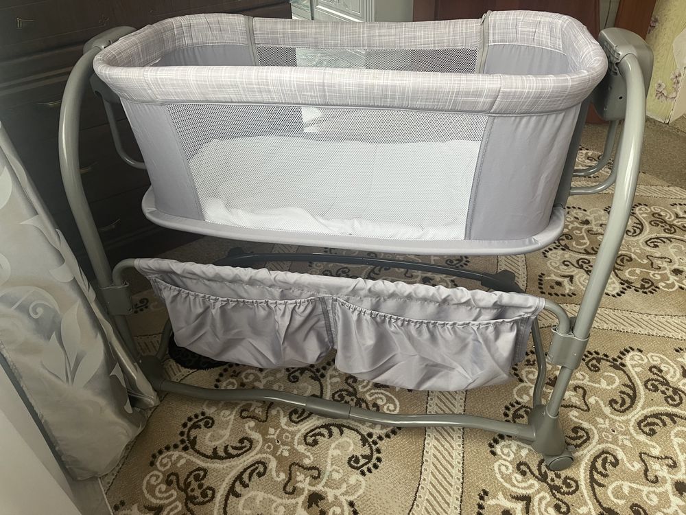 Продам детскую люльку