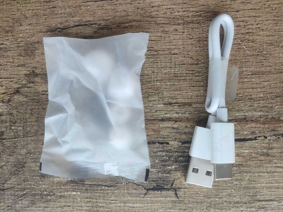 Безпроводные наушники Redmi. Оригинал.