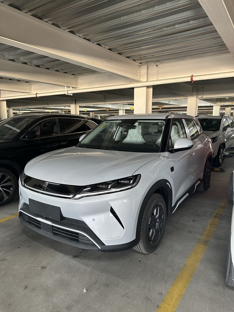 Byd yuan UP SMART 2 pozitsa nomer olingan