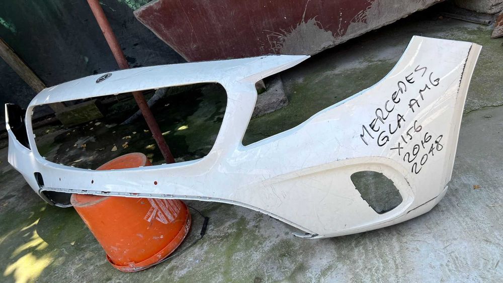 Bara fata Mercedes GLA X156 2013-2018