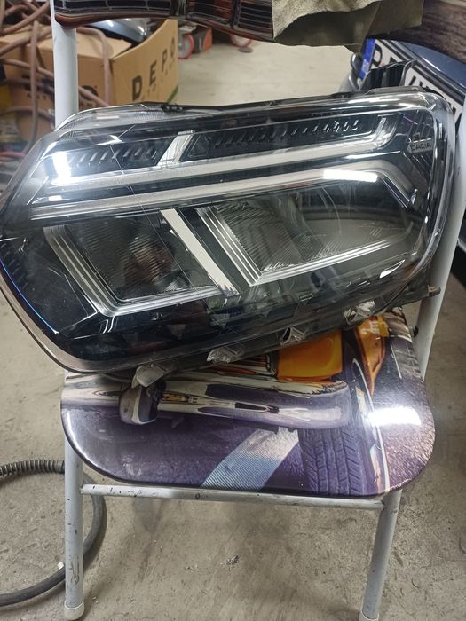 Far stânga dacia Duster, original cod:260602287 r