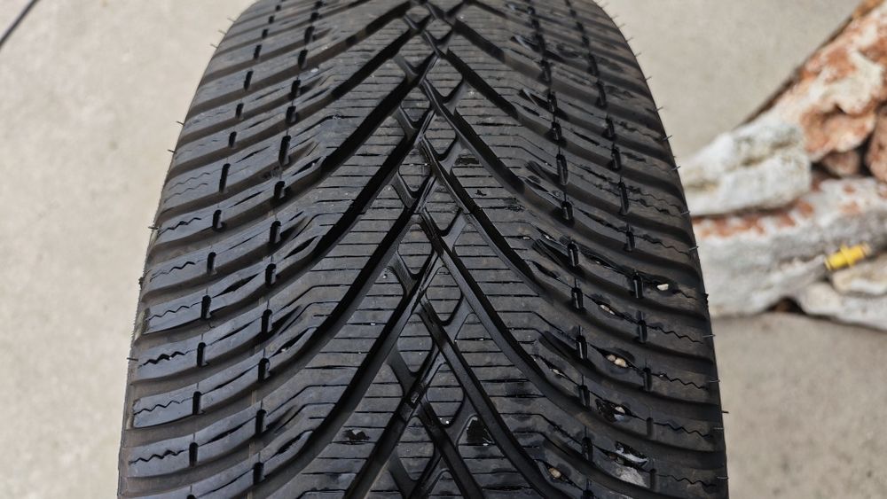 Зимни гуми Kleber 245/45/18, DOT3124