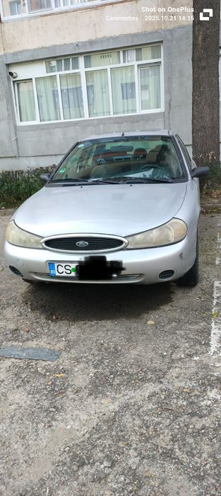 Vând Ford Mondeo, berlină