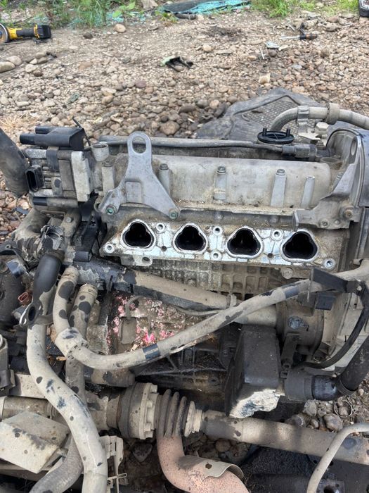 Motor volkswagen golf4 1.4i