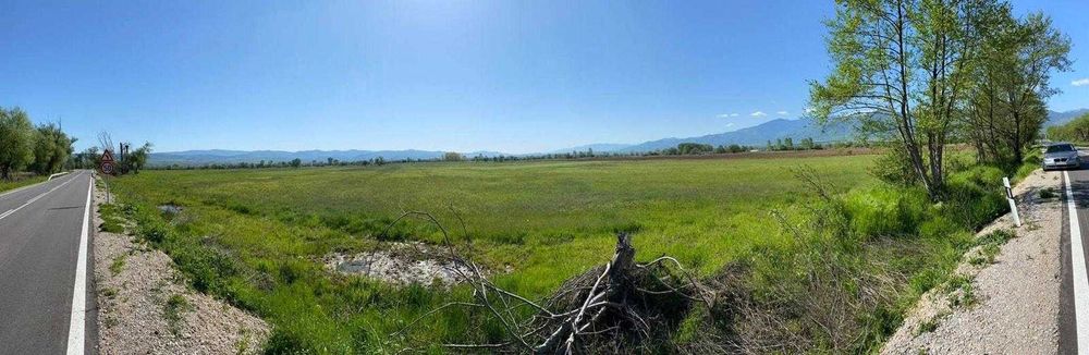 Продава се Парцел в Долна баня - 150000 кв.м за 2 €/кв.м - Снимка #1