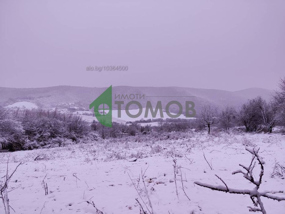 Урегулиран парцел в красивото село Сулица