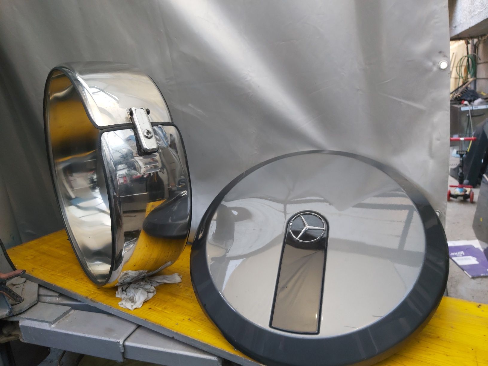 Задна врата кора защита резервна гума  Mercedes  G Klass  W463 W464