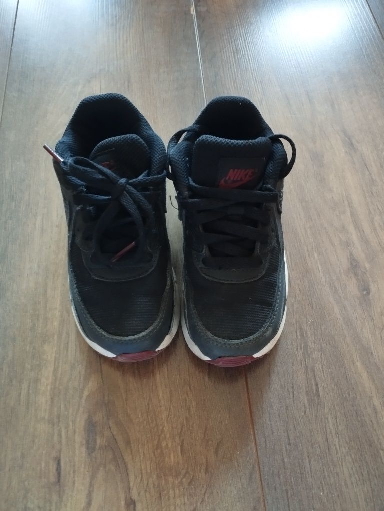 Детски маратонки Nike air max, номер 27