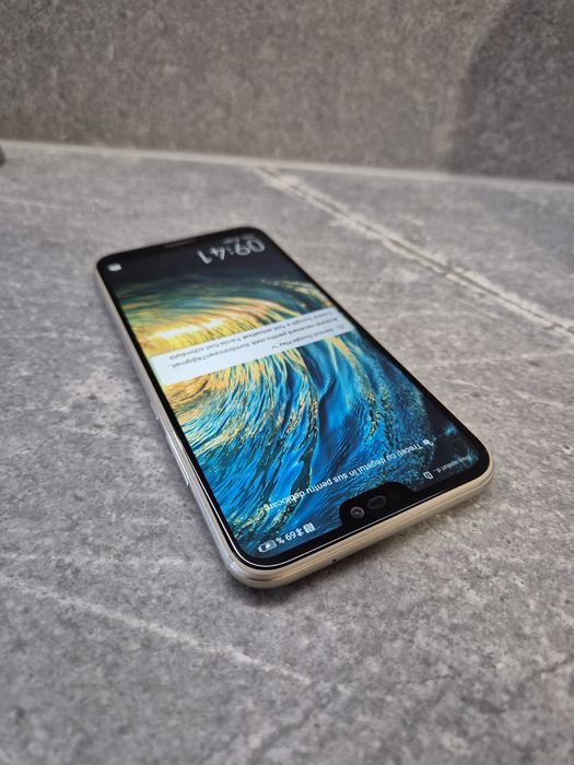 Telefon HUAWEI P20 Lite