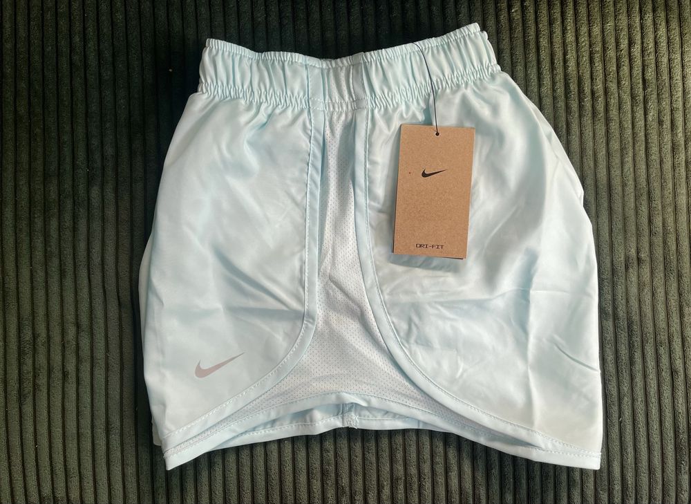 Дамски шорти Nike