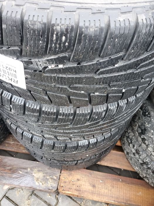 Anvelope cauciucuri de iarna 225/60/17 225 60 17 Nokian Nordman