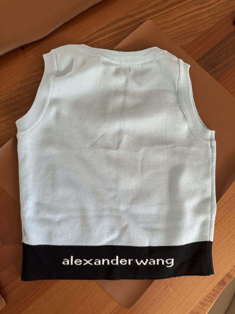 Дамски кроп топ ,потник Alexander Wang S,M