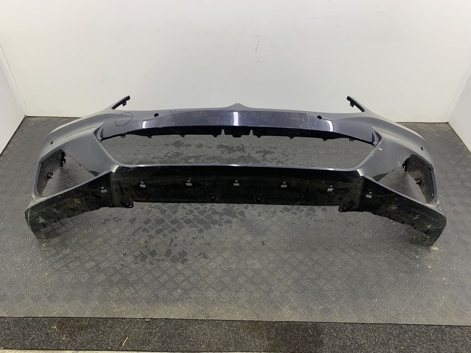 Dezmembrez Bara fata de pe BMW Seria 8 G14,G15,G16 2019-2023