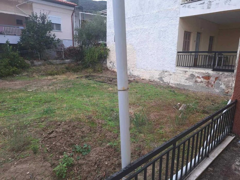 Къща на 300 метра от плажа - Аспровалта