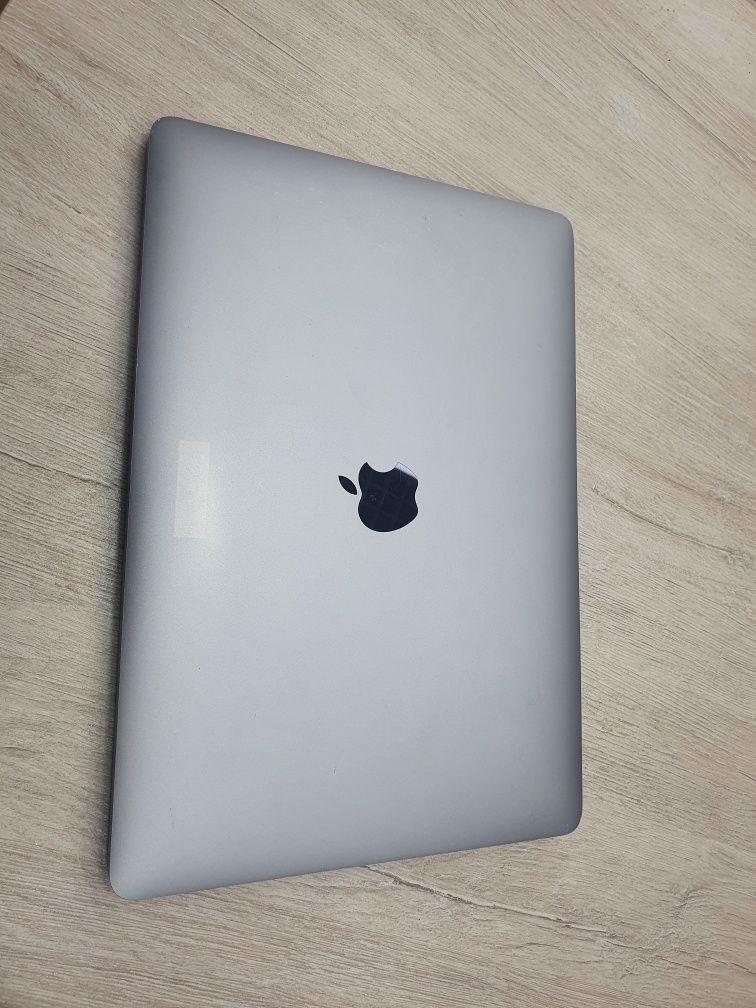 Macbook pro 13 i5