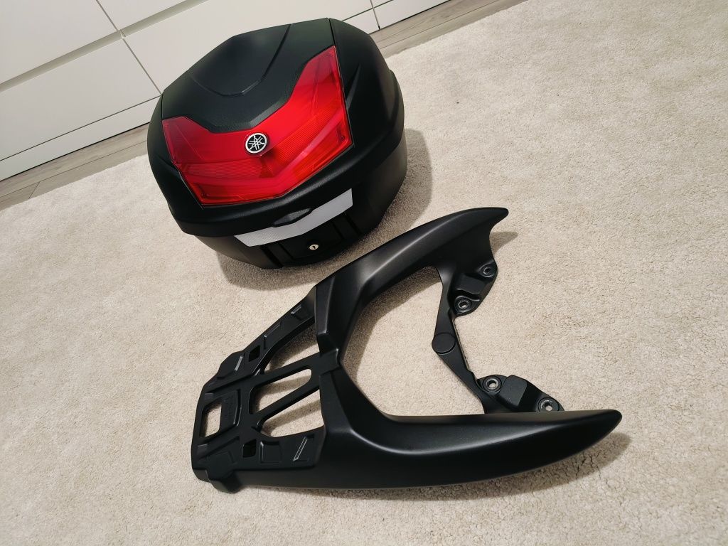 Topcase Original Yamaha + suport original yamaha nmax / techmax