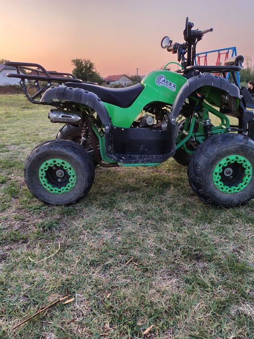 Vând ATV de 125 .
