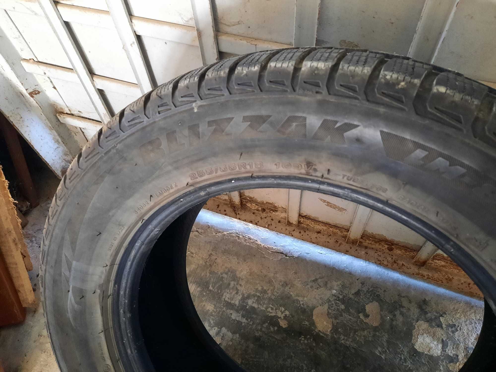 Зимни гуми Bridgestone 255/55/R18  109V