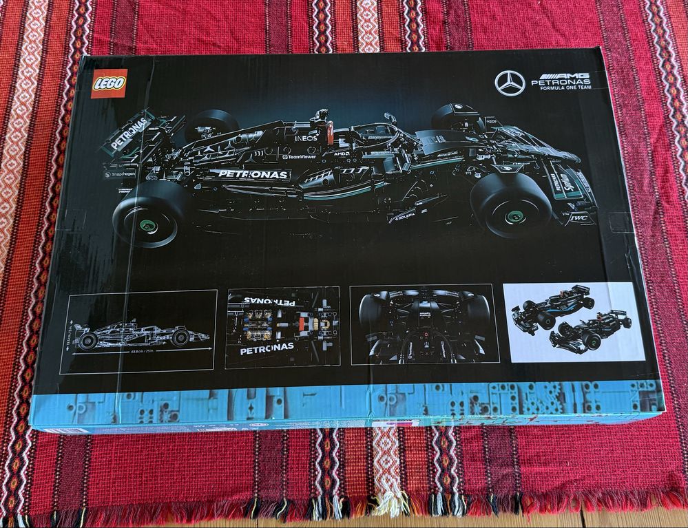 Lego Mercedes - AMG F1 W14 E Performance