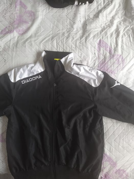 Спортно яке Диадора