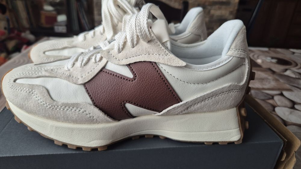 New balance 327,40 номер