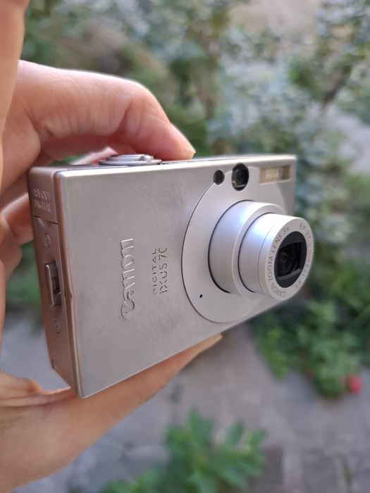 Компактен дигитален фотоапарат CANON DIGITAL IXUS 70