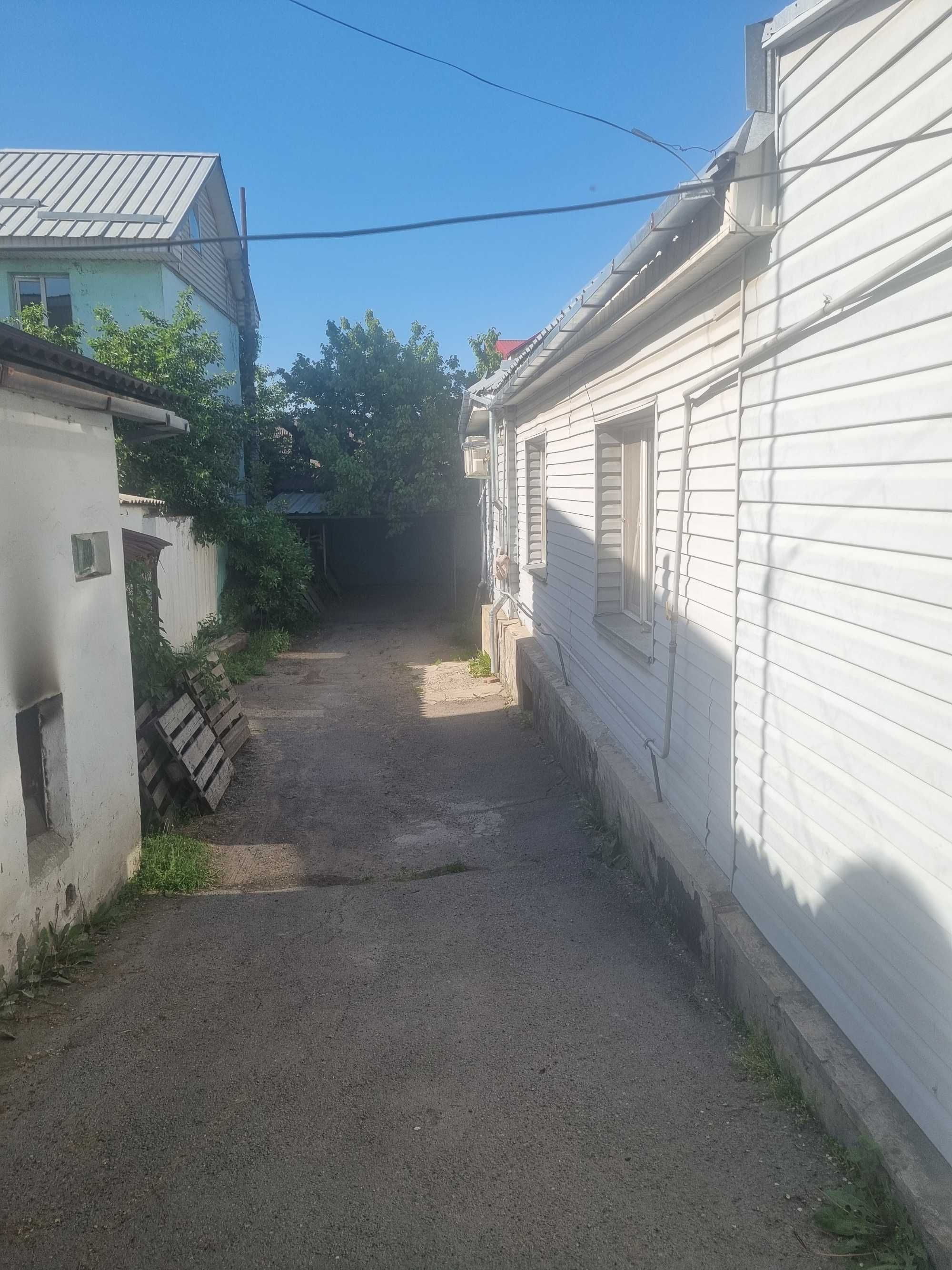 Срочно продам пол дома
