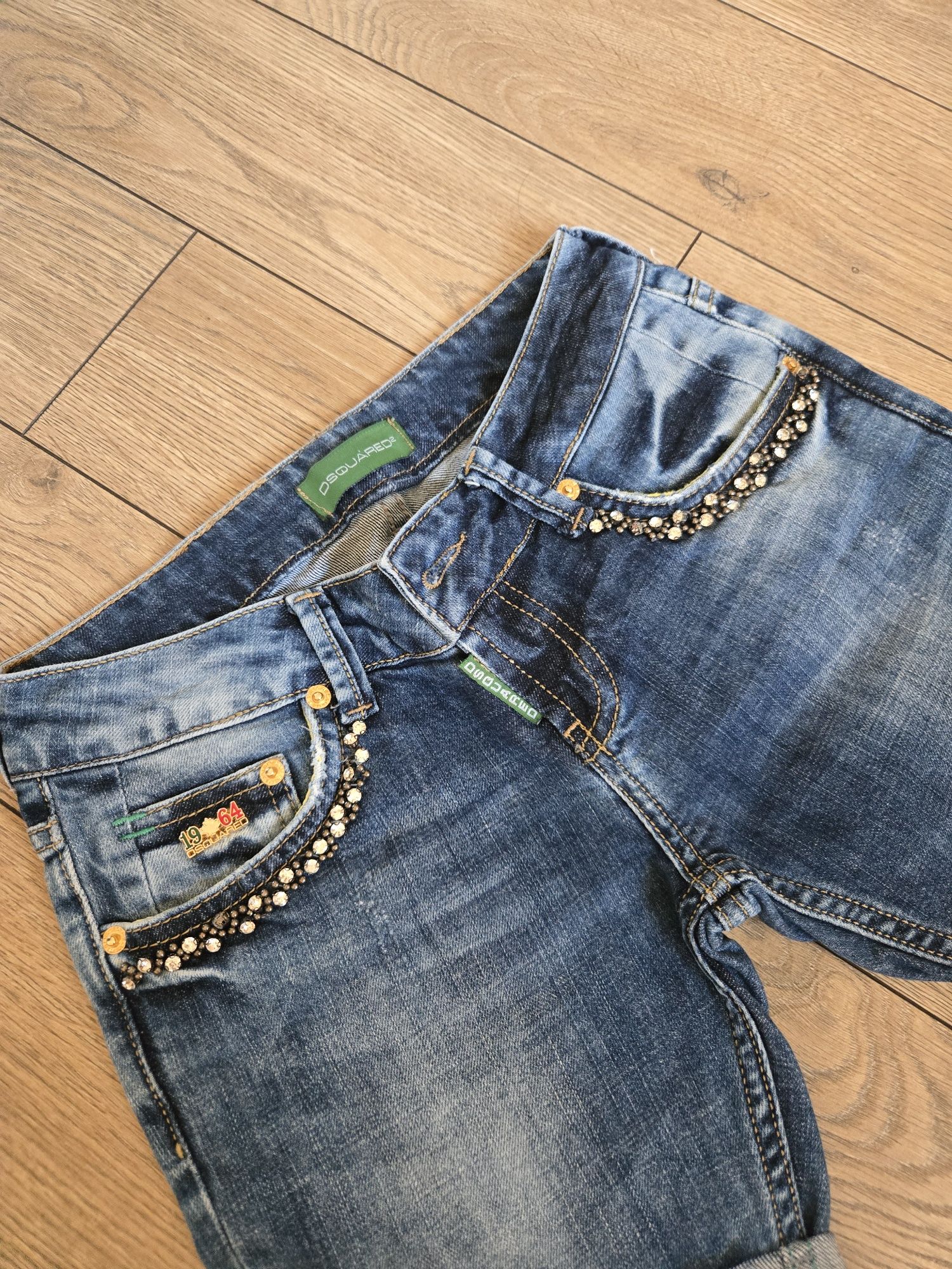 Дънки дамски DSQUARED