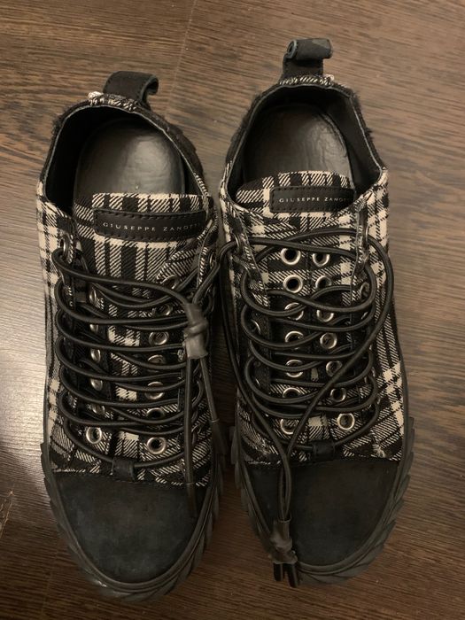 Giuseppe Zanotti Blabber