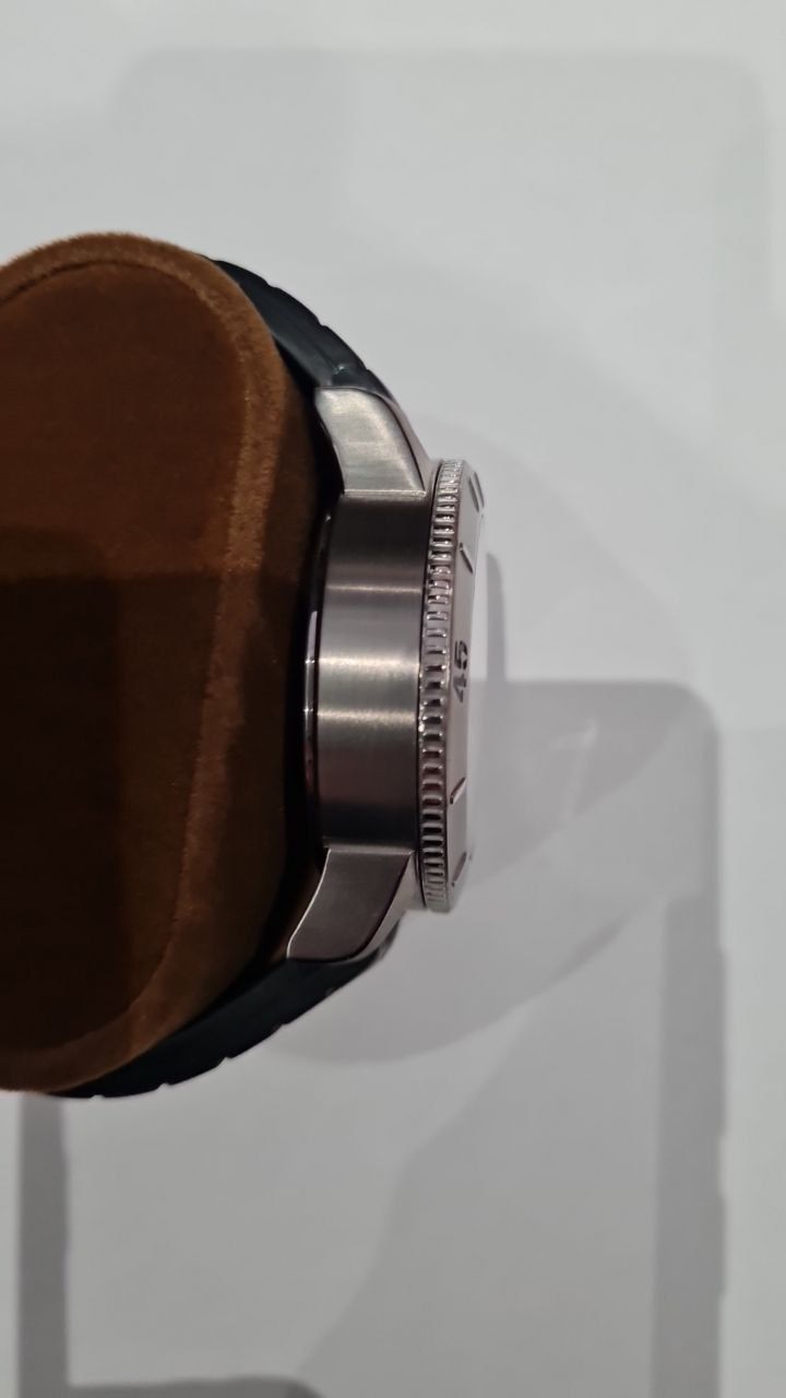 Jaeger-LeCoulter Compressor Diving 44mm