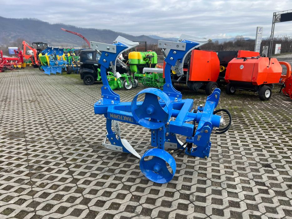 Plug agricol nou reversibil hidraulic 2 brazde trupite cormane pline