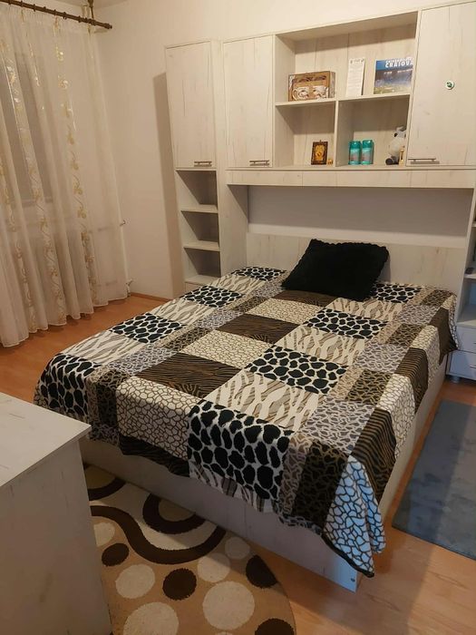 Inchiriez garsoniera zona craiovita noua