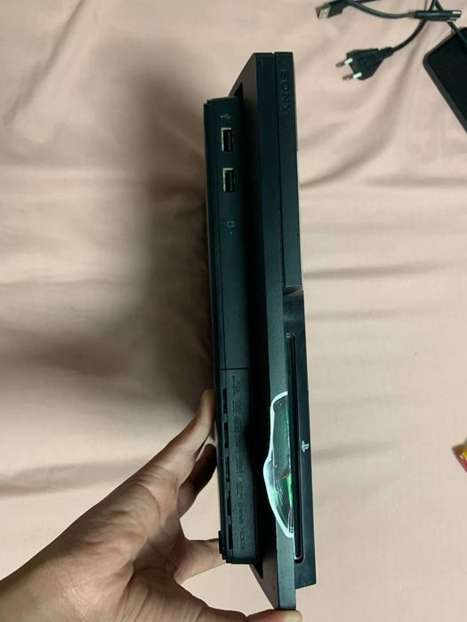 Vând Ps3 cu gta 5