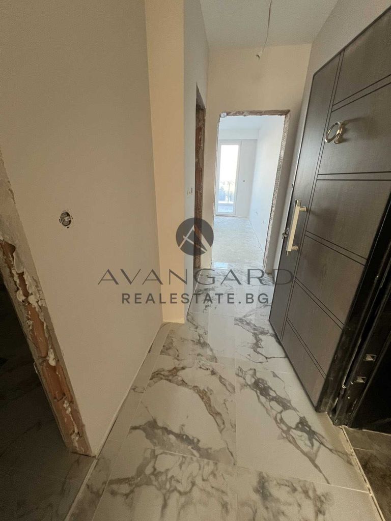 Продава се Двустаен апартамент в Пловдив, Кършияка - 74 кв.м за 1530 €/кв.м - Снимка #4