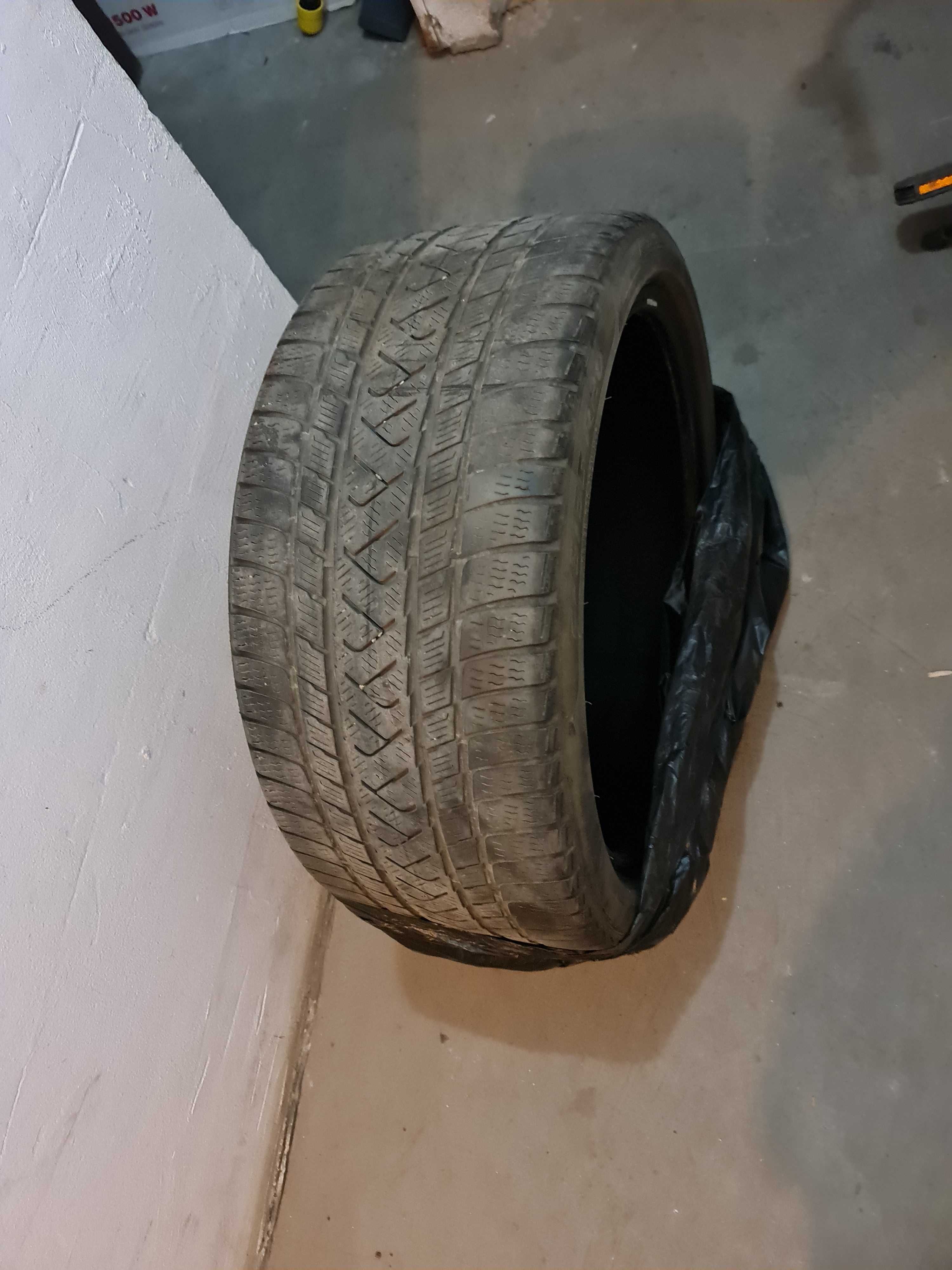 2бр. гуми (1 - Pirelli и 1 - Kumho)