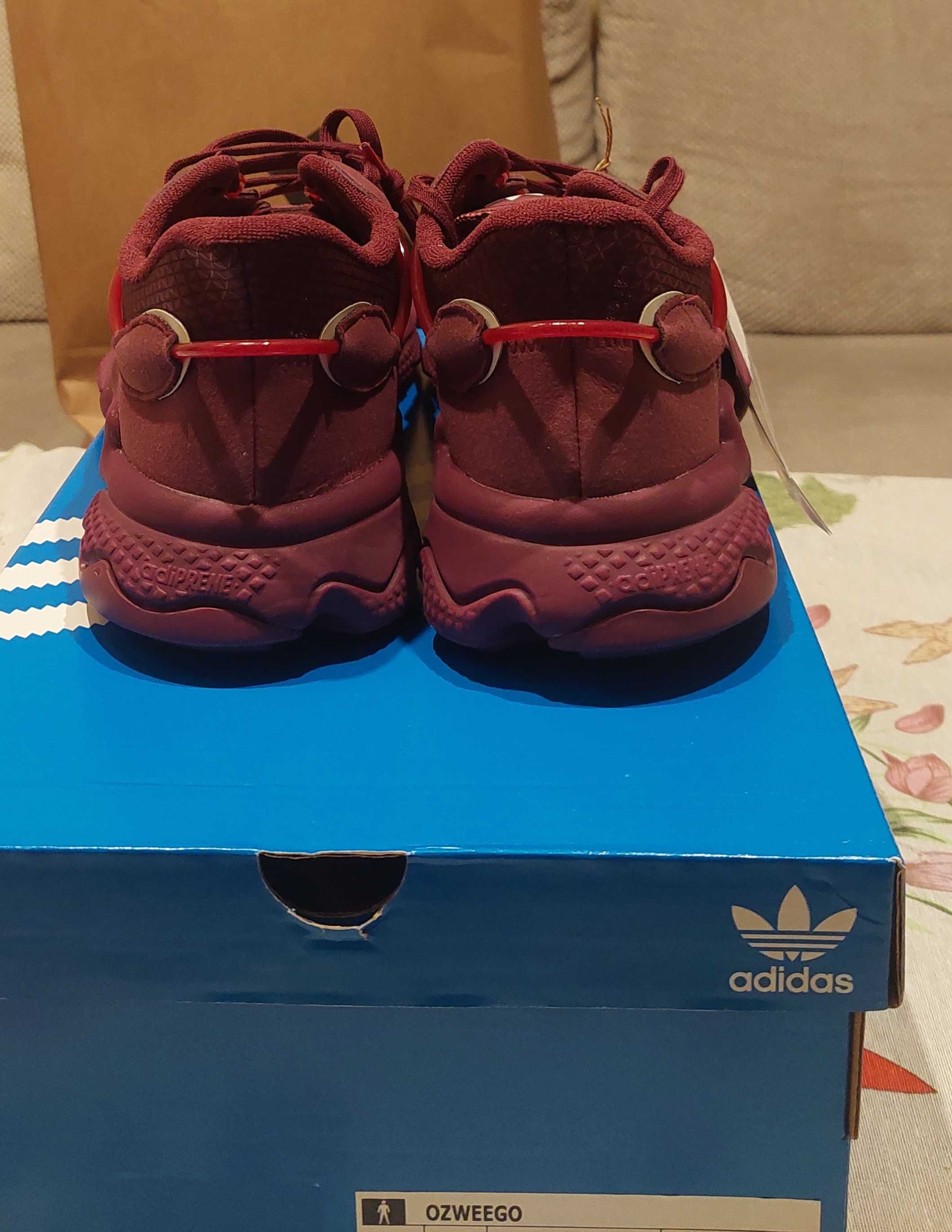 Намалени Adidas ozweego оригинални маратонки 42 номер с кутия