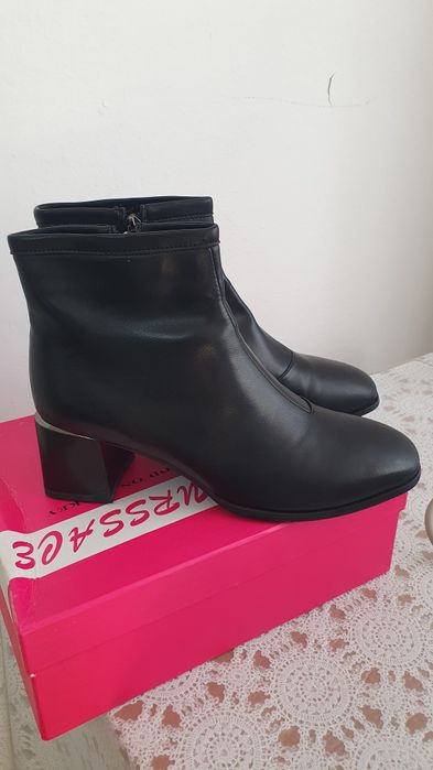 Продам новую обувь