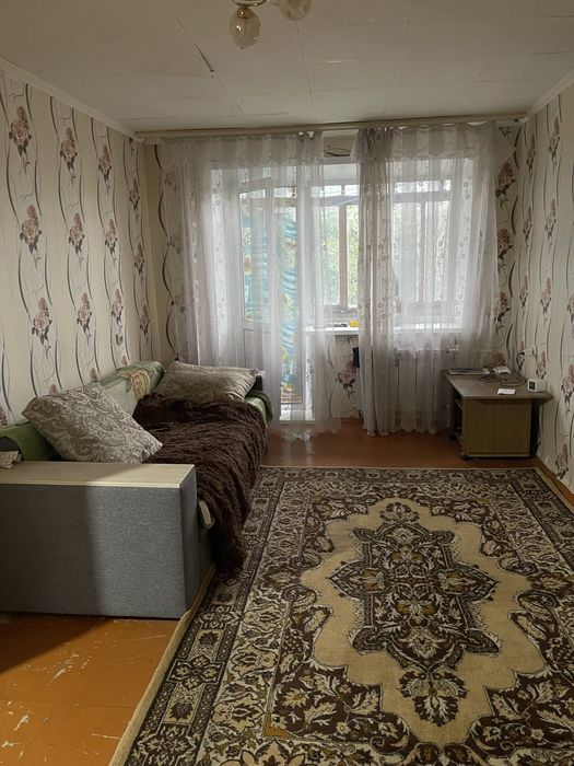 Продаём 2 комнатную квартиру по пр.Мира на 2 этаже