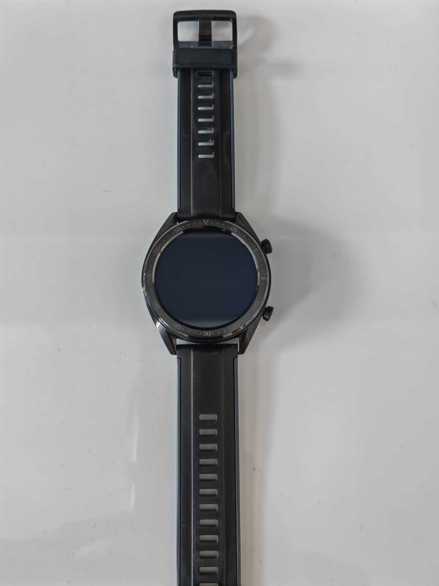 Часовник Huawei Watch GT
